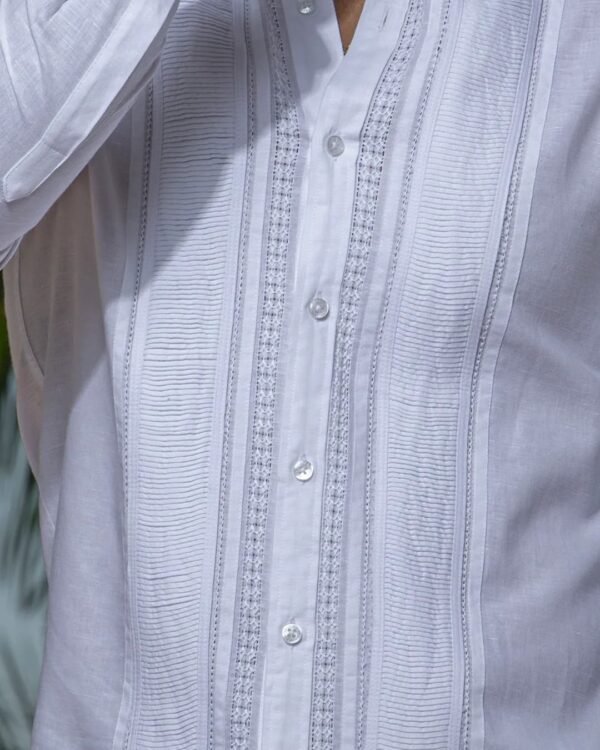 Guayabera Artesanal Blanca Manga Larga