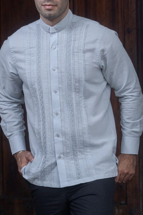 Guayabera Gris MangaLarga CLERIMAN sacerdotal